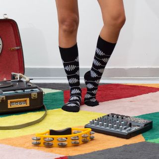 Elevate your style with the pulsing vibes of our music-themed socks. Walk to the beat, dance to the street – it's a symphony for your feet! 🥁🔊

Black Friday is comming? - www.spalvotoskojines.lt

 #StyleOfTheDay #dovana #CozyVibes #colours #fashionstyle #newsocks #blackfriday